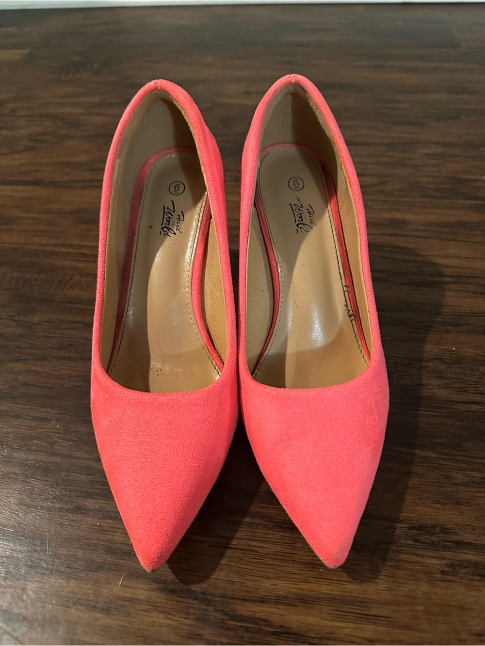 Pointed Toe Coral Suede Pumps - Women